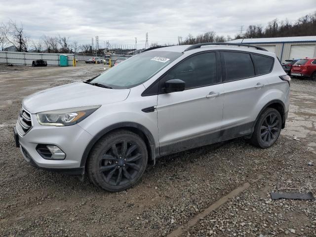 Изображение 1 2018 FORD ESCAPE SE 2018 с VIN 1FMCU9GD2JUA51200
