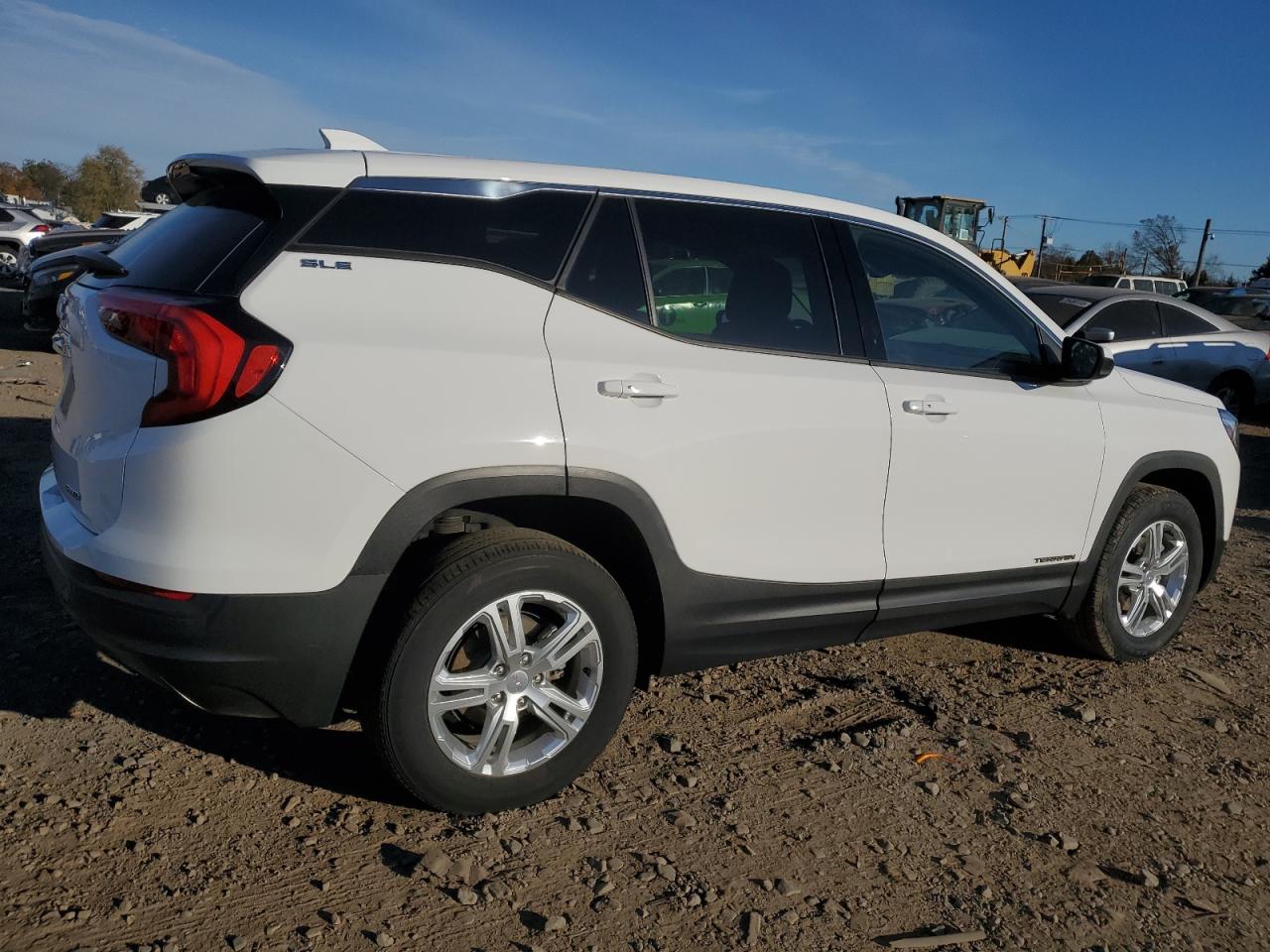 Image 3 of 2019 GMC TERRAIN SLE 2019 with VIN 3GKALTEV3KL118653