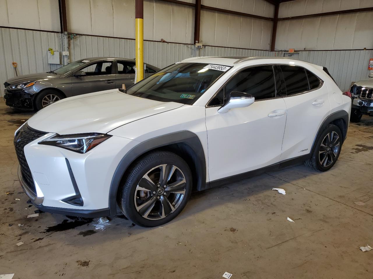 Obraz 1 z Lexus Ux 250H 2019 z VIN JTHU9JBH3K2011791