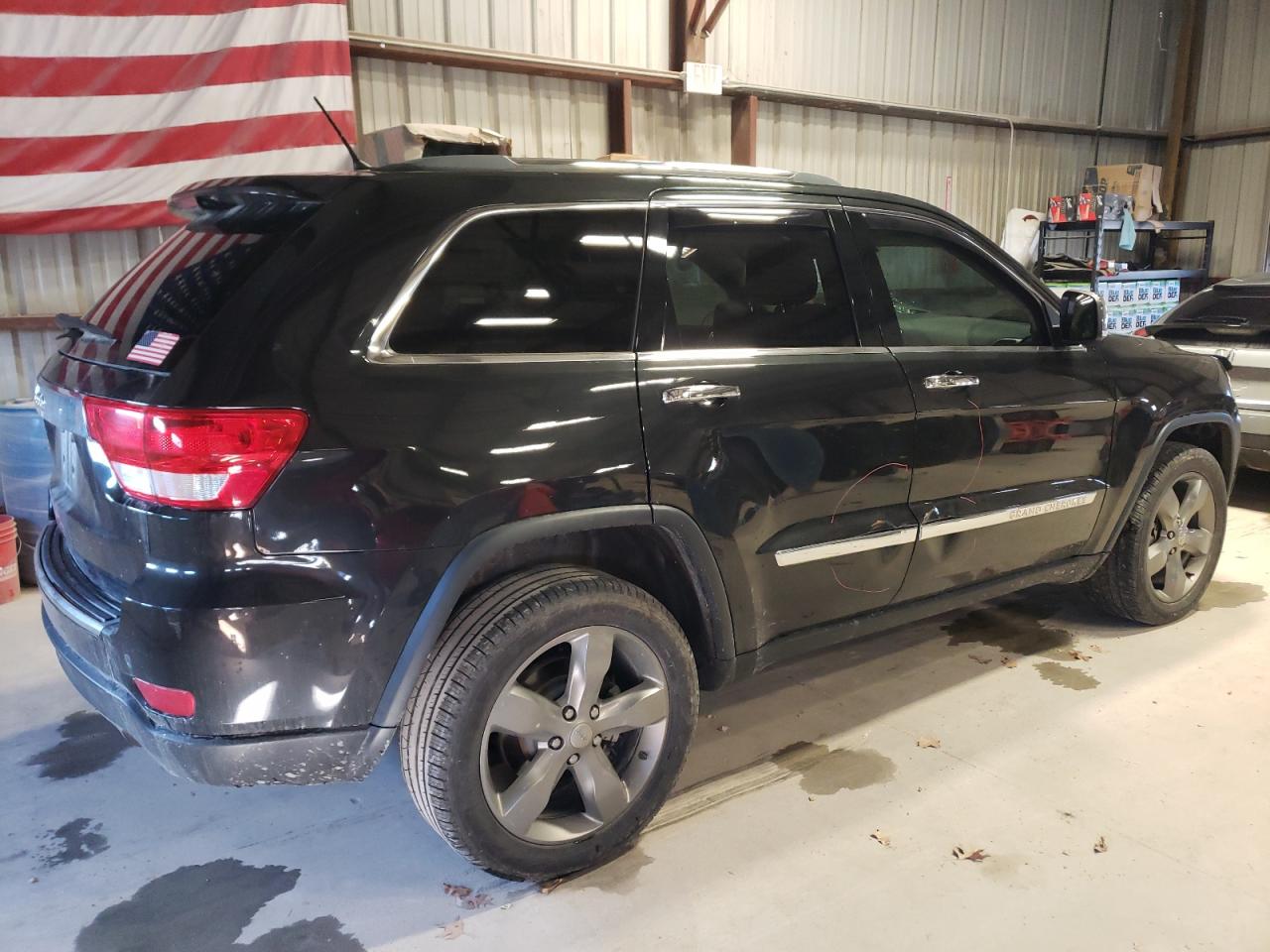 Image 3 of 2012 JEEP GRAND CHEROKEE LIMITED 2012 with VIN 1C4RJFBG5CC312111