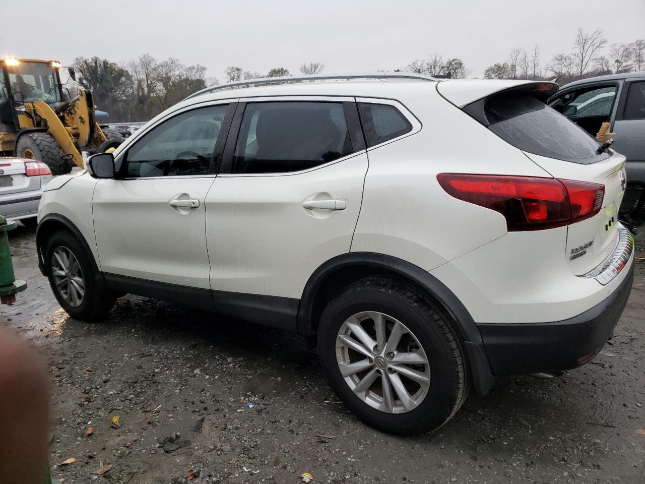 Image 2 of 2017 NISSAN ROGUE SPORT S 2017 with VIN JN1BJ1CP5HW019093