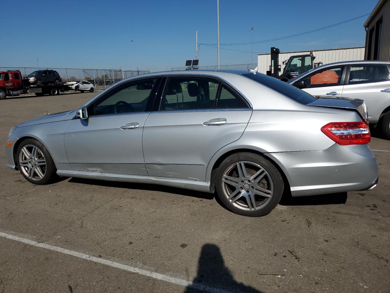 Image 2 of 2010 MERCEDES-BENZ E 350 4MATIC 2010 with VIN WDDHF8HB4AA064355