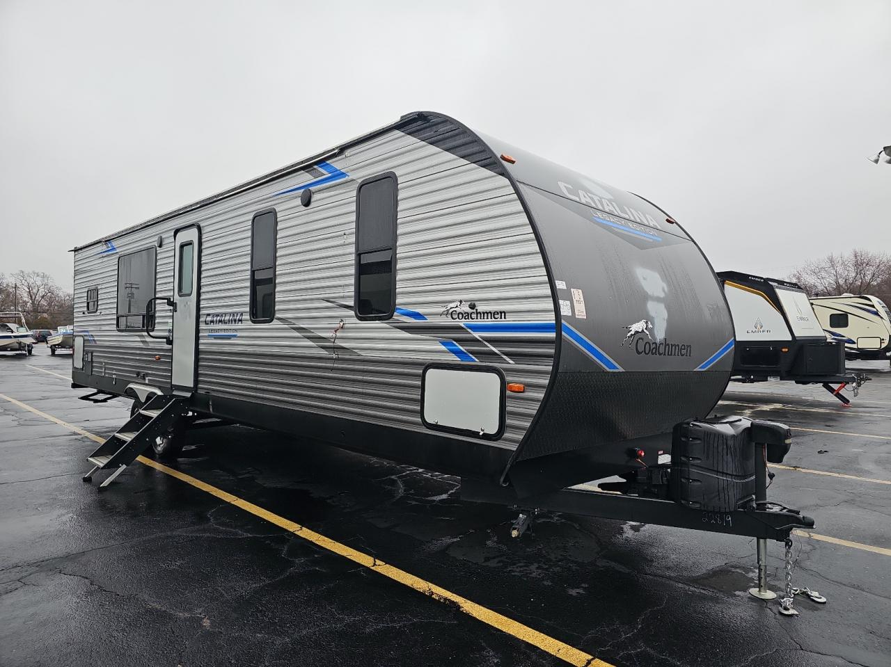 Image 1 of 2021 WILDWOOD COACHMAN 2021 with VIN 5ZT2CAVB2MX022819