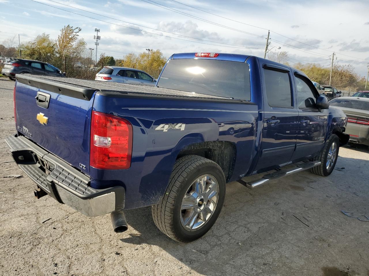 Image 3 of 2013 CHEVROLET SILVERADO K1500 LTZ 2013 with VIN 3GCPKTE71DG320400