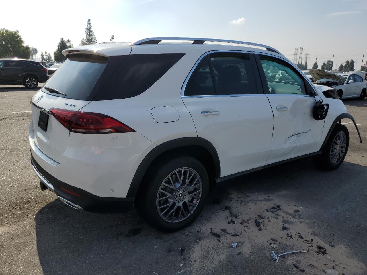 Изображение 3 2022 MERCEDES-BENZ GLE 450 4MATIC 2022 с VIN 4JGFB5KE2NA807157