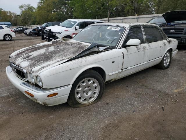 Image 1 of 2000 JAGUAR XJ 2000 with VIN SAJDA23C7TLF04446