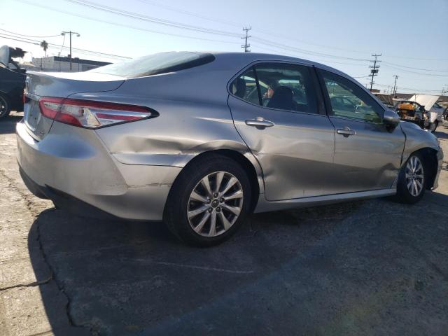 Obraz 3 z 2018 TOYOTA CAMRY L 2018 z VIN 4T1B11HK8JU501578