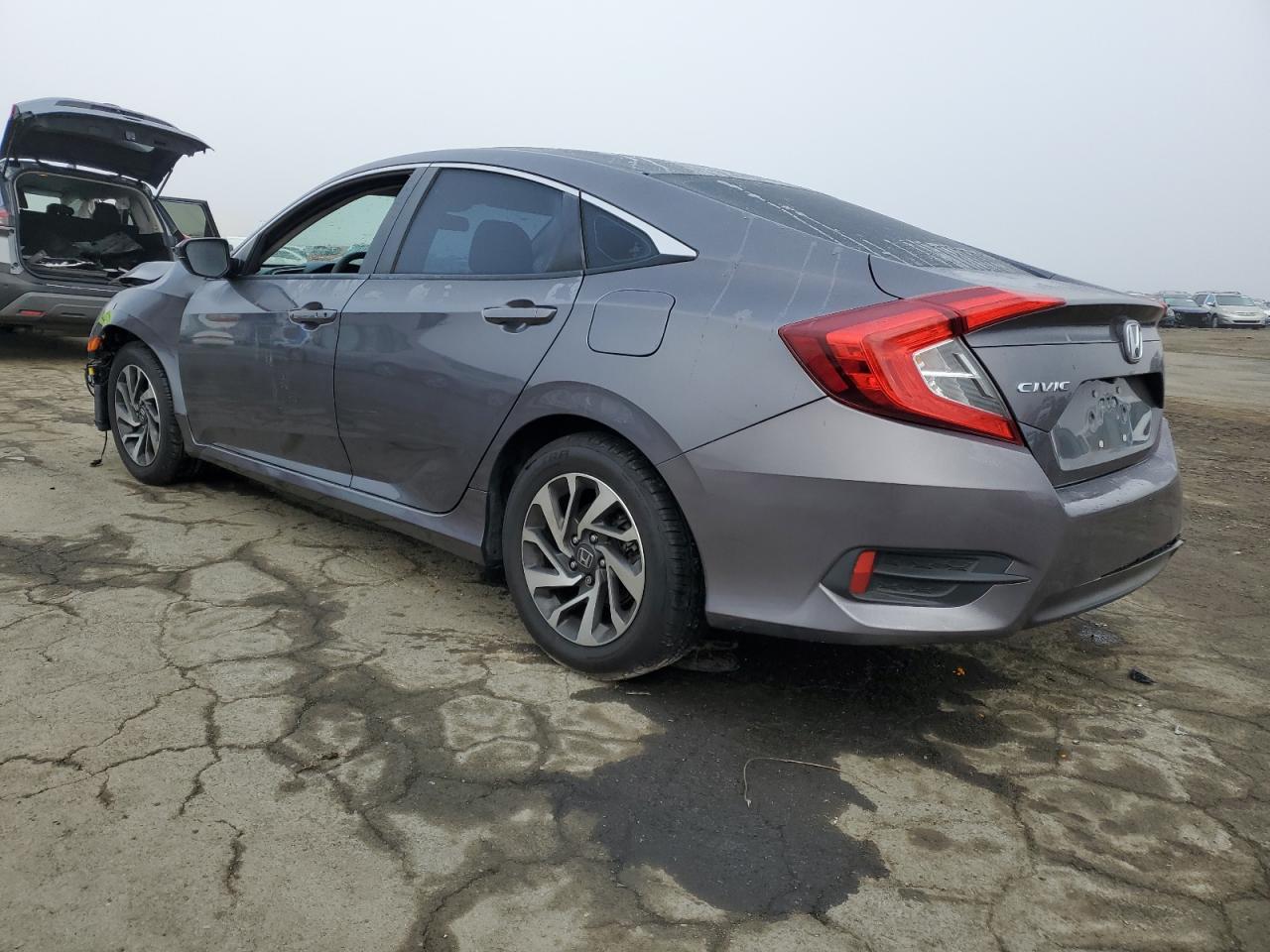 Obraz 2 z 2016 HONDA CIVIC EX 2016 z VIN 19XFC2F84GE247372