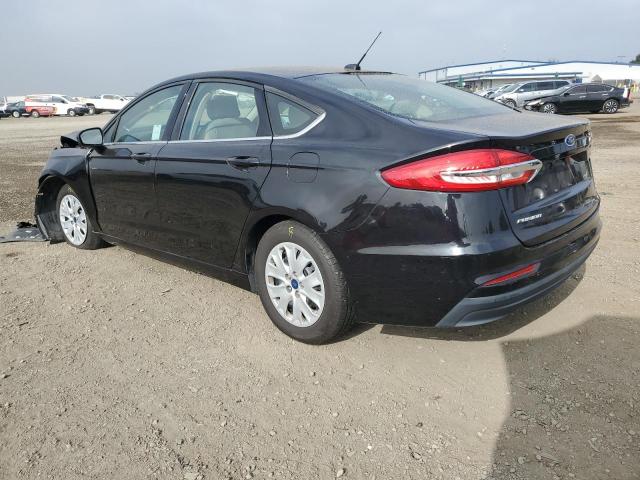 Изображение 2 2019 FORD FUSION S 2019 с VIN 3FA6P0G77KR216378