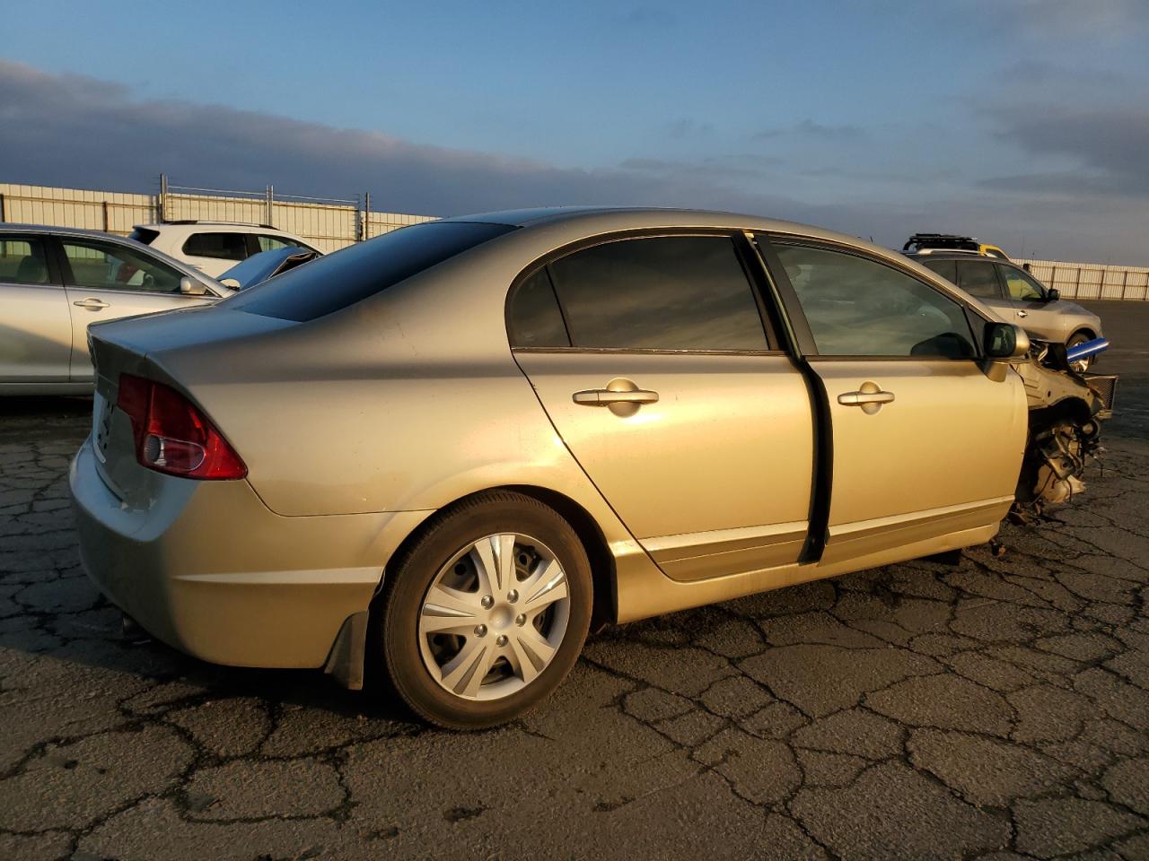 Image 3 of 2007 HONDA CIVIC LX 2007 with VIN 1HGFA165X7L012618