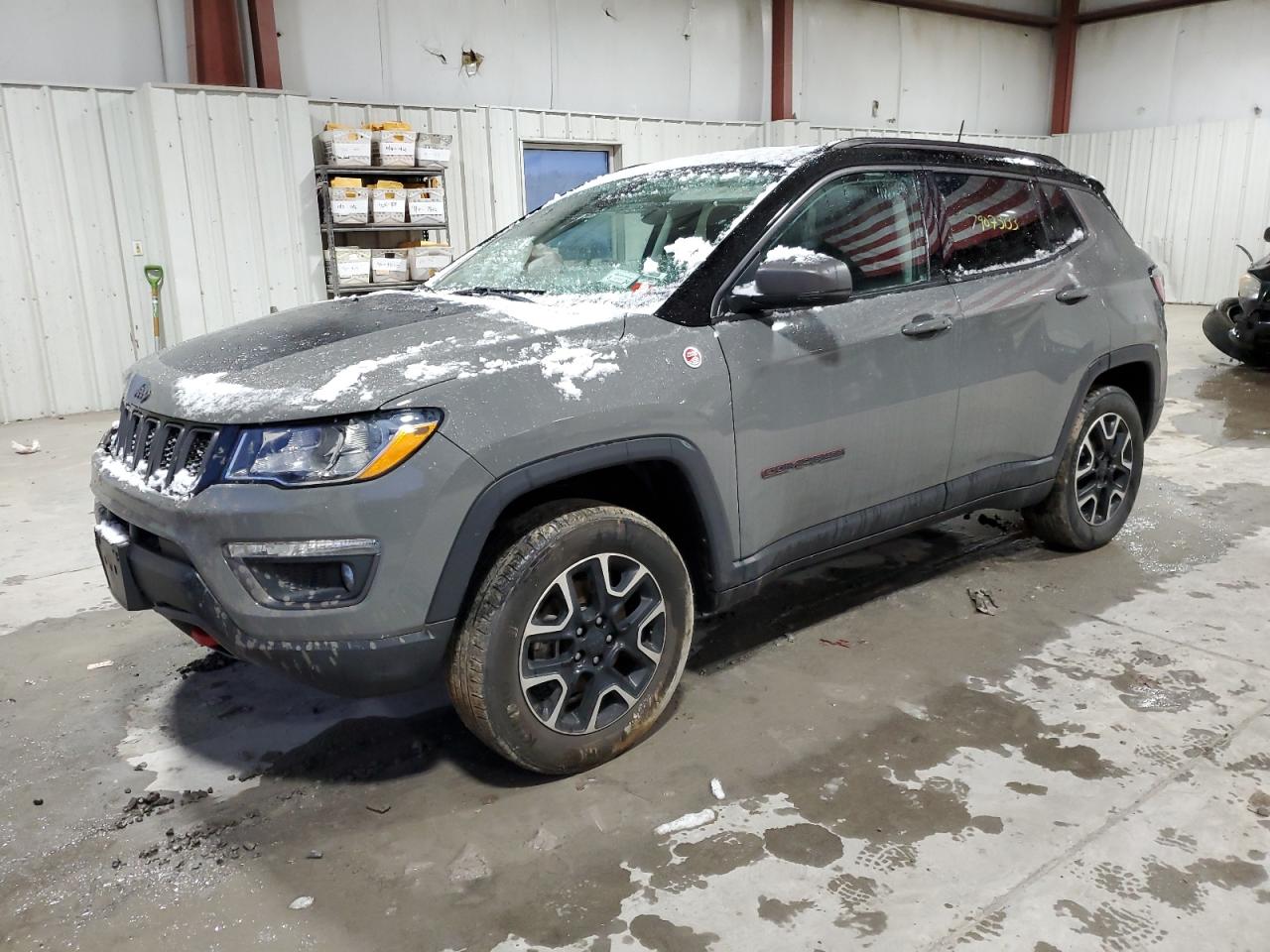 Obraz 1 z 2020 JEEP COMPASS TRAILHAWK 2020 z VIN 3C4NJDDB4LT118887
