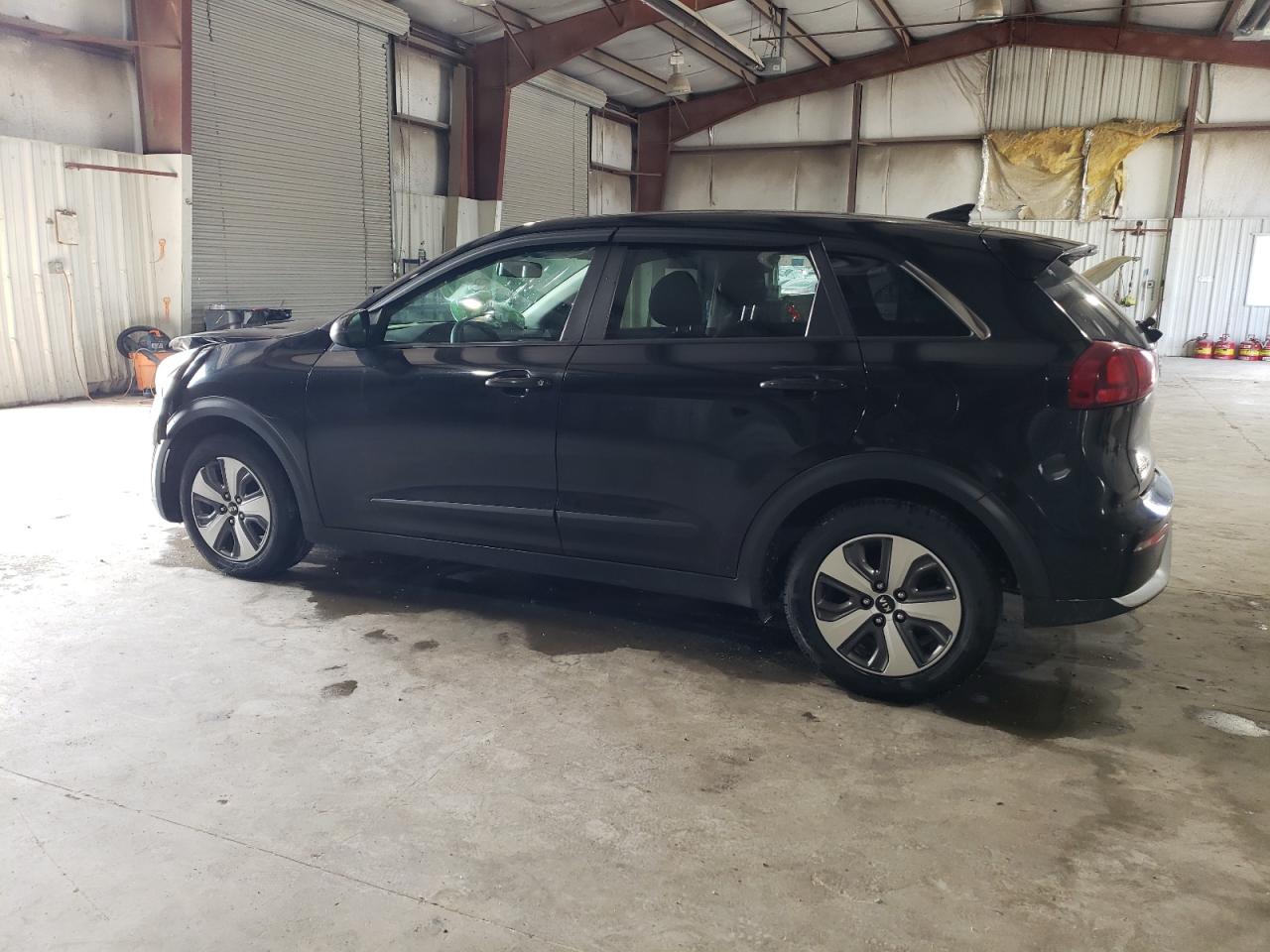 Image 2 of 2017 KIA NIRO FE 2017 with VIN KNDCB3LC2H5048919