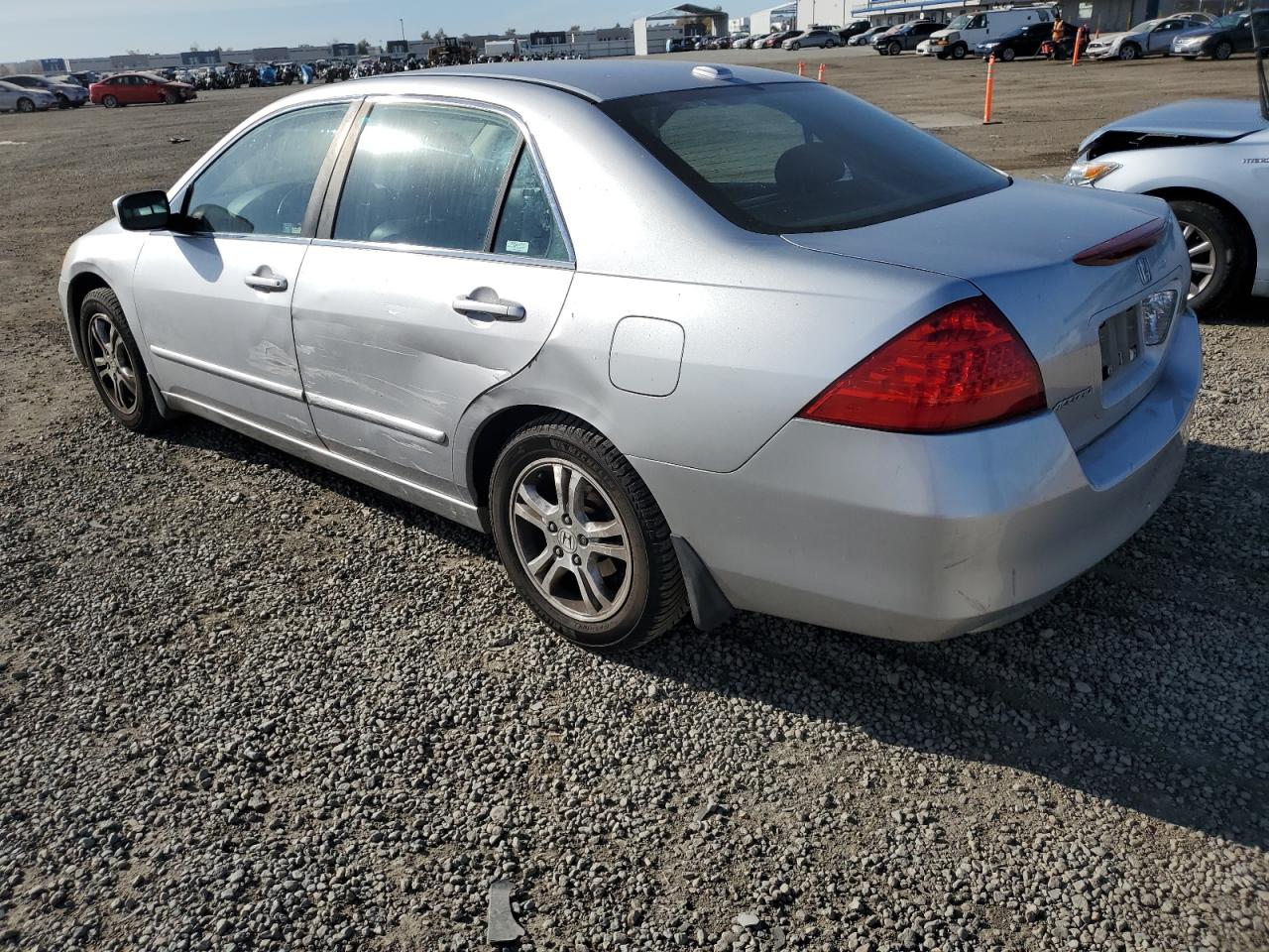 Image 2 of 2007 HONDA ACCORD EX 2007 with VIN 1HGCM56757A070280