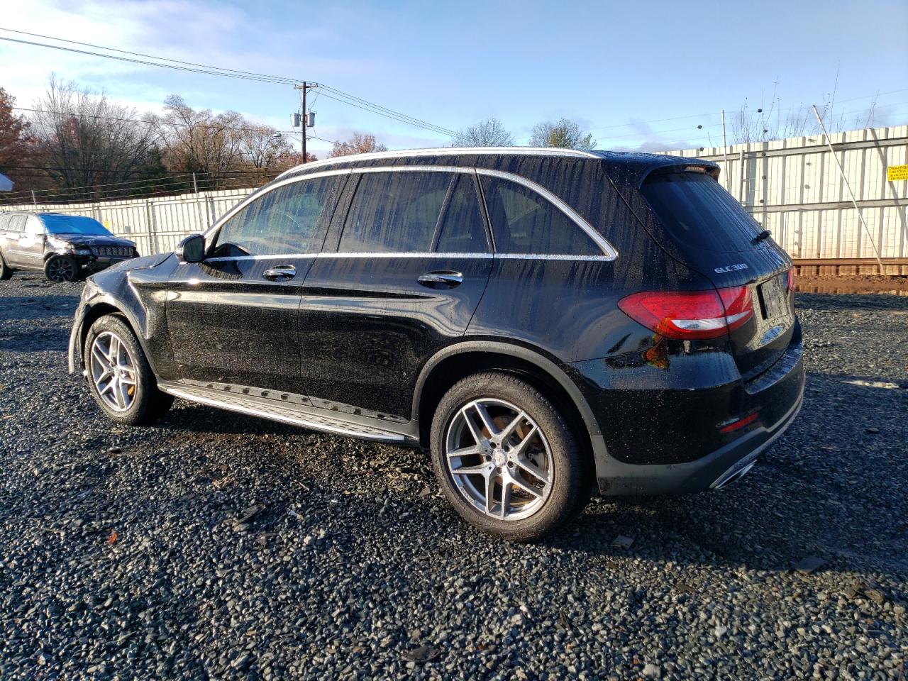 Image 2 of 2017 MERCEDES-BENZ GLC 300 4MATIC 2017 with VIN WDC0G4KB7HF184972