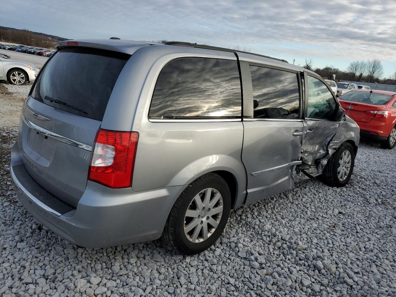 Image 3 of 2014 CHRYSLER TOWN & COUNTRY TOURING 2014 with VIN 2C4RC1BG5ER111123