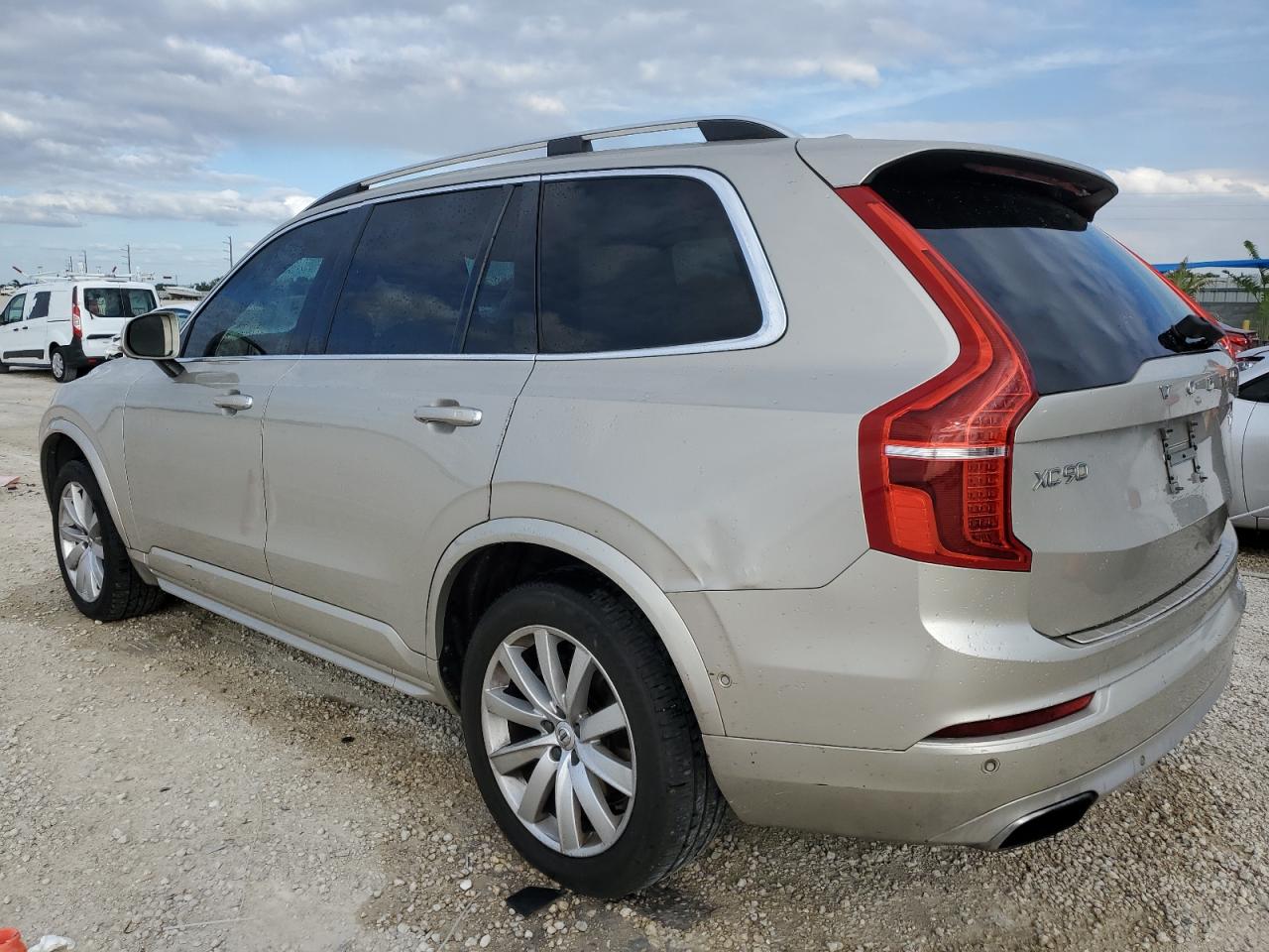 Obraz 2 z Volvo Xc90 T6 2016 z VIN YV4A22PK9G1051533