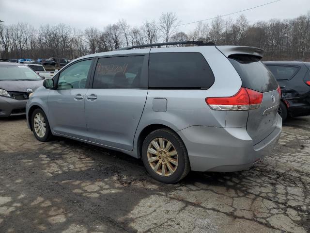 Изображение 2 2013 TOYOTA SIENNA LE 2013 с VIN 5TDJK3DC4DS065392