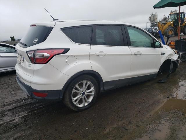 Image 3 of 2017 FORD ESCAPE SE 2017 with VIN 1FMCU0GD0HUC51269
