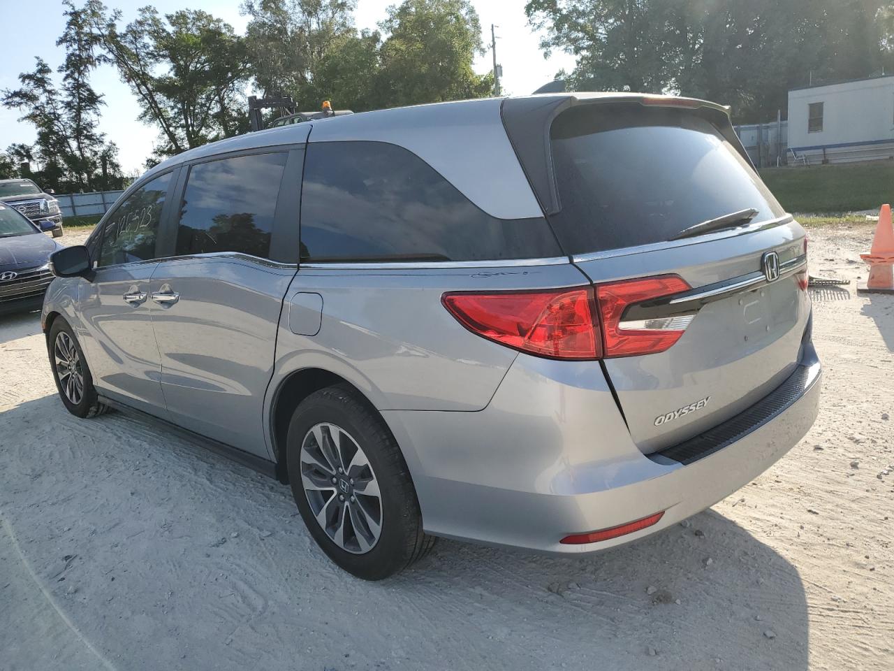 Obraz 2 z 2022 HONDA ODYSSEY EXL 2022 z VIN 5FNRL6H76NB008616