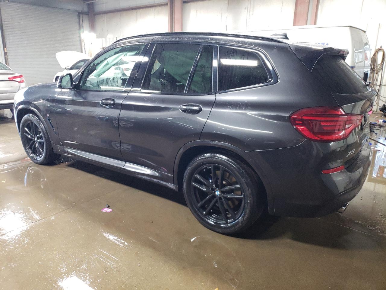 Image 2 of 2019 BMW X3 XDRIVE30I 2019 with VIN 5UXTR9C56KLP88619