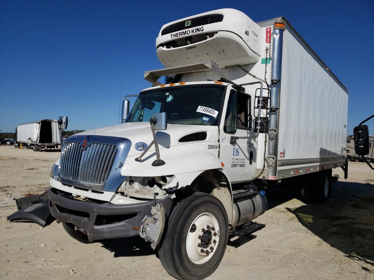 Image 2 of 2018 INTERNATIONAL 4000 4300 2018 with VIN 1HTMMMML9JH231664
