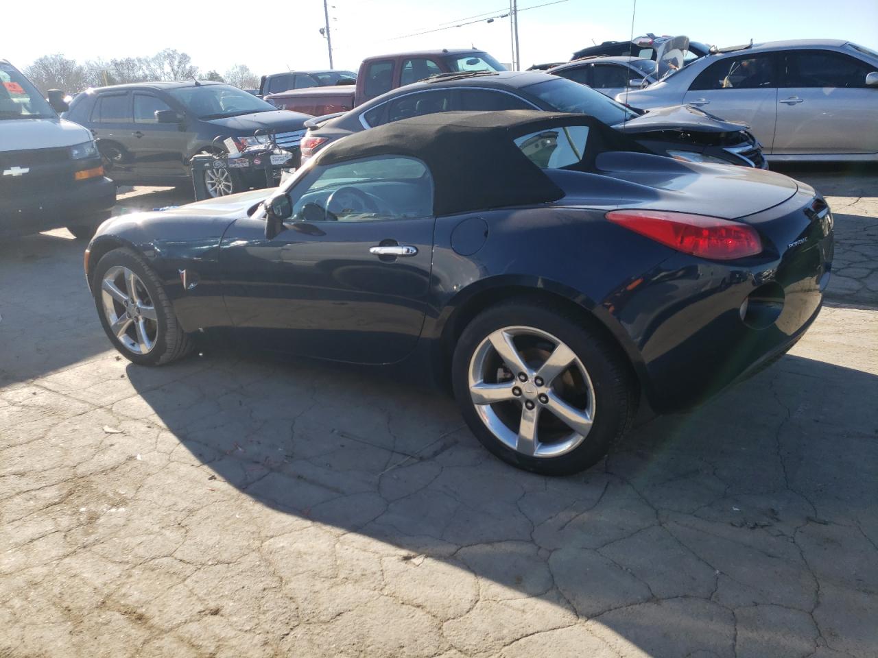 Изображение 2 2006 PONTIAC SOLSTICE  2006 с VIN 1G2MB35B76Y116902