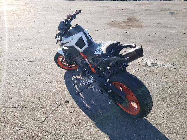 Image 3 of 2021 KTM 890 DUKE R 2021 with VIN VBKTU9407MM806172