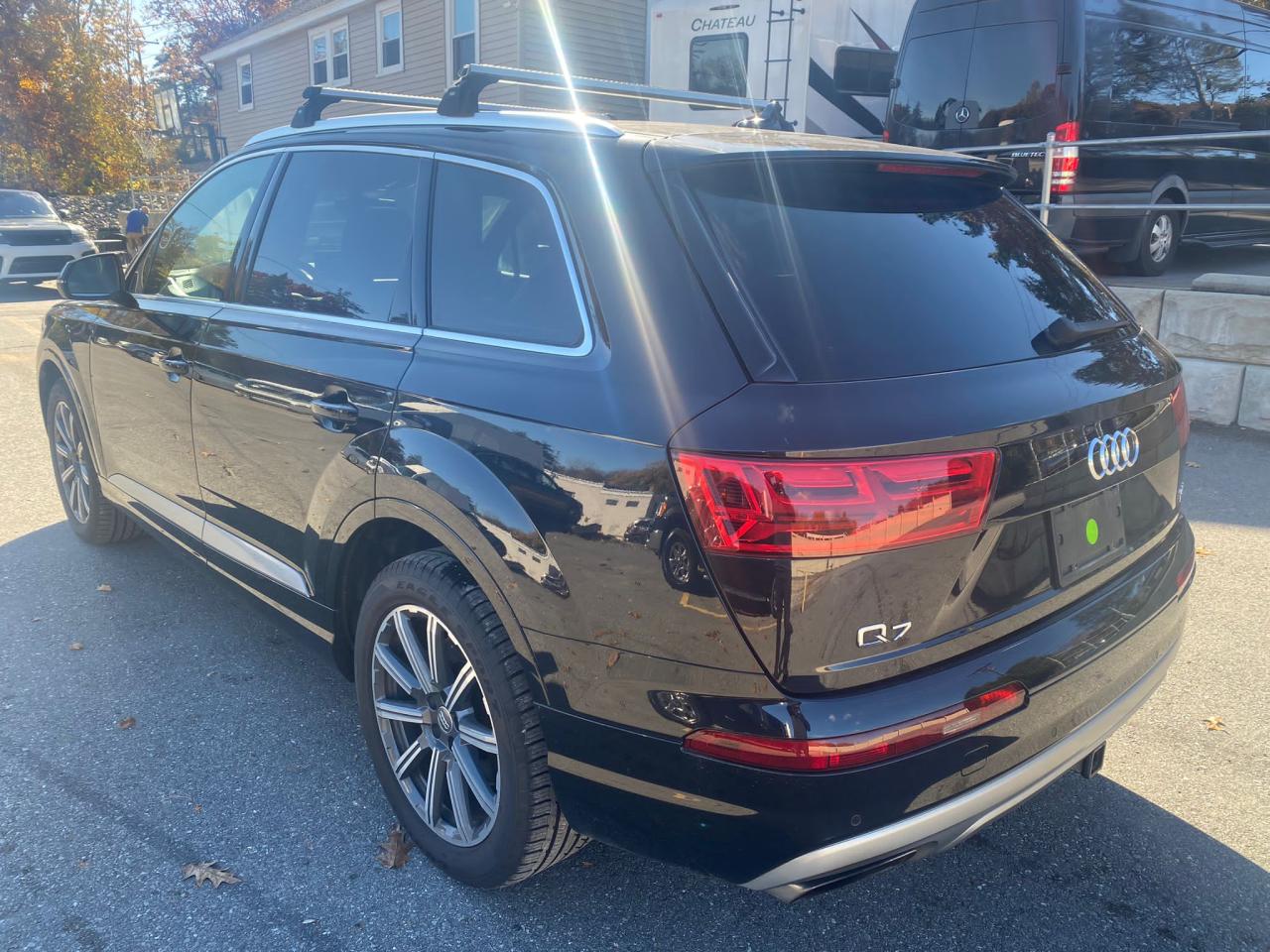 Image 2 of 2017 AUDI Q7 PREMIUM PLUS 2017 with VIN WA1LAAF78HD005465