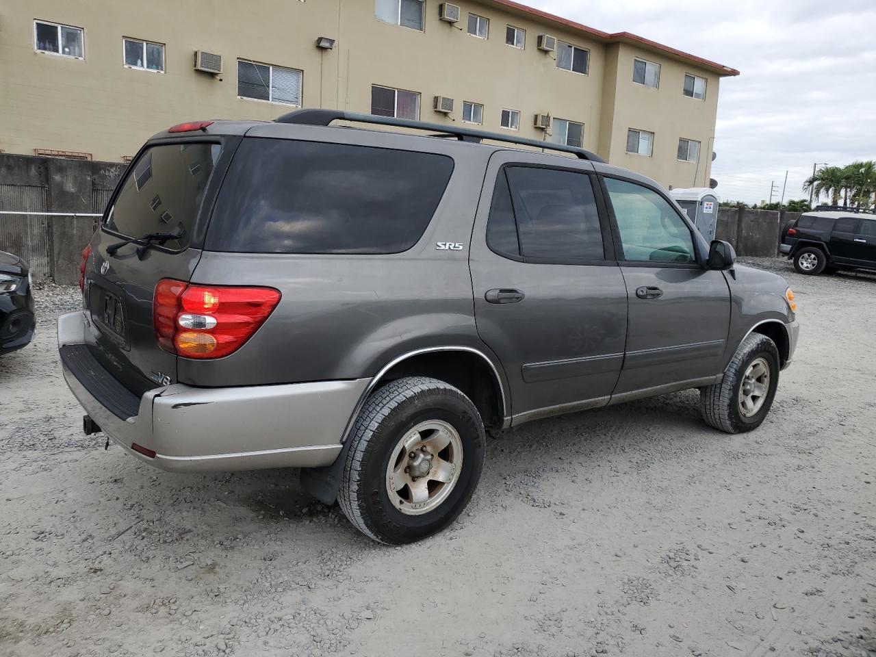 Obraz 3 z 2004 TOYOTA SEQUOIA SR5 2004 z VIN 5TDZT34AX4S205475