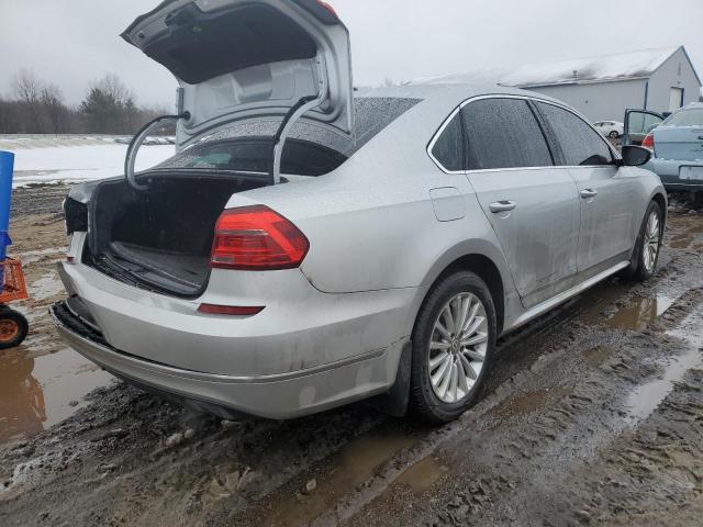 Изображение 3 2016 VOLKSWAGEN PASSAT SE 2016 с VIN 1VWBT7A31GC058903