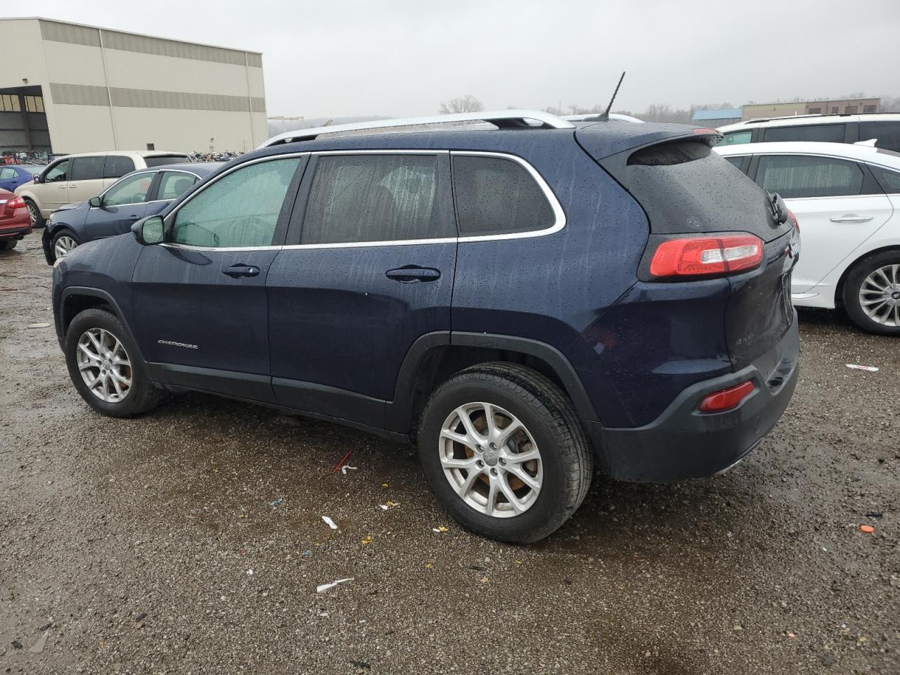 Image 2 of 2015 JEEP CHEROKEE LATITUDE 2015 with VIN 1C4PJMCS5FW619392