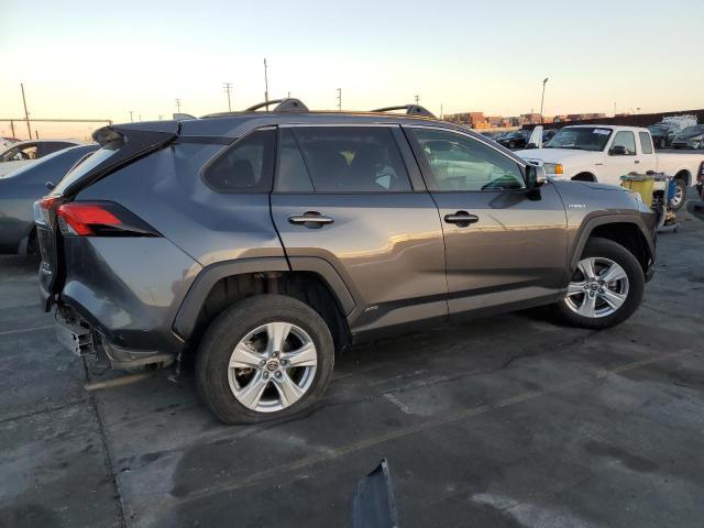 Image 3 of 2020 TOYOTA RAV4 XLE 2020 with VIN JTMRWRFV2LD047539