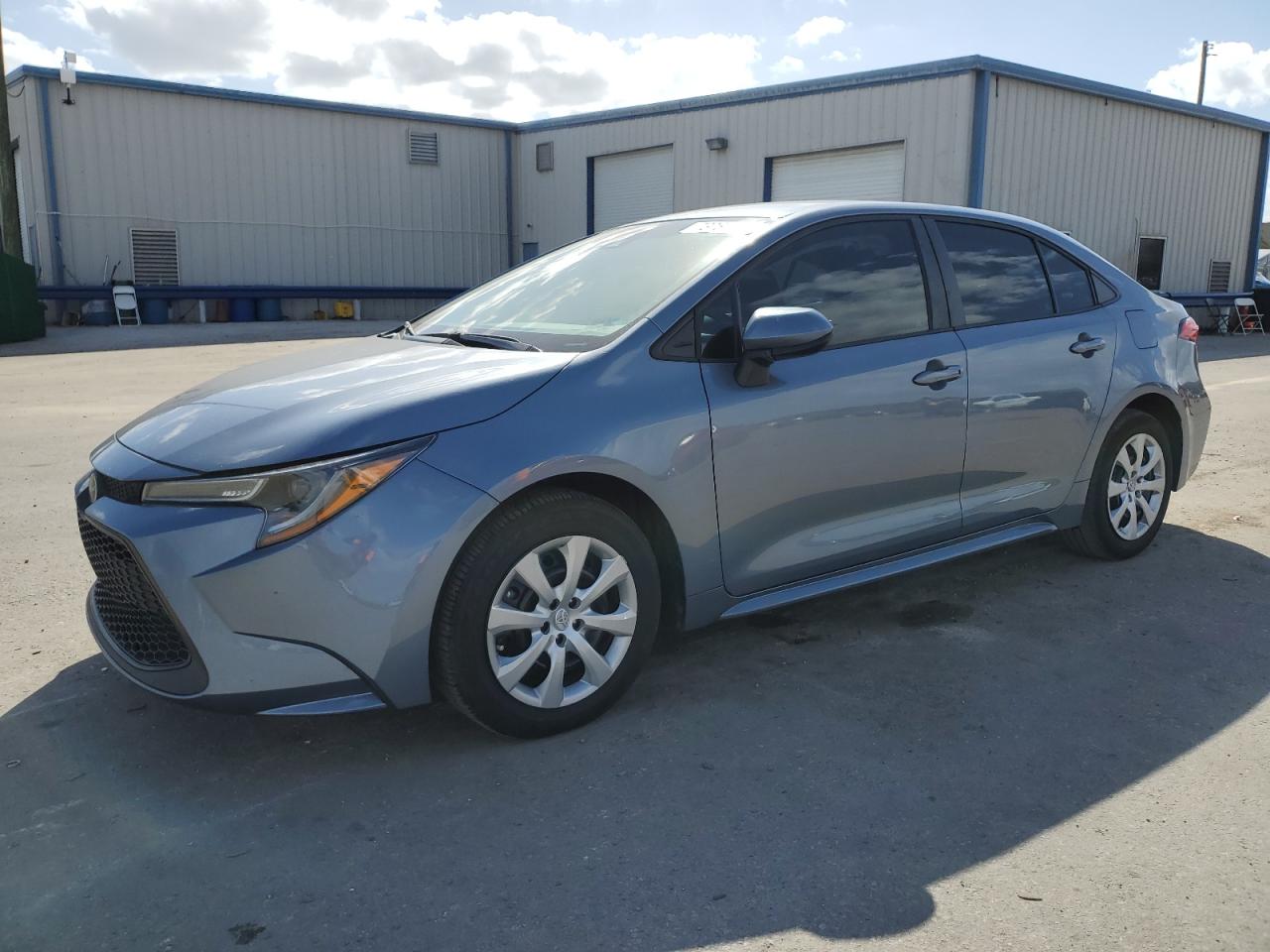 Obraz 1 z 2022 TOYOTA COROLLA LE 2022 z VIN 5YFEPMAE2NP302664