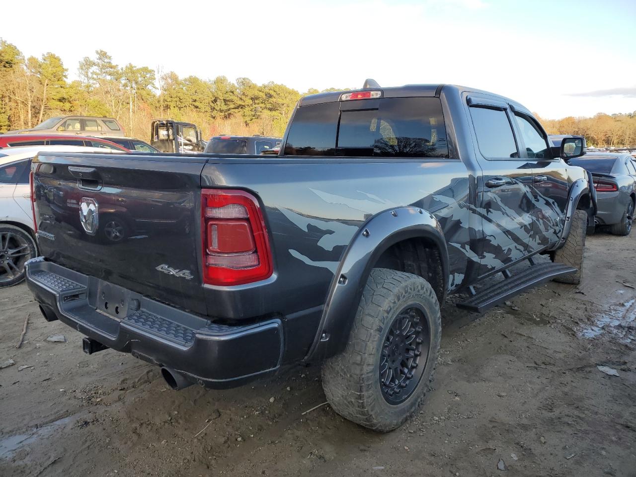 Obraz 3 z 2019 RAM 1500 BIG HORN/LONE STAR 2019 z VIN 1C6SRFMT1KN724086