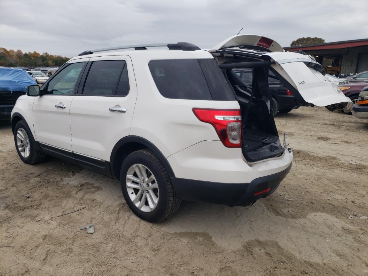 Obraz 2 z 2014 FORD EXPLORER XLT 2014 z VIN 1FM5K7D81EGA95817