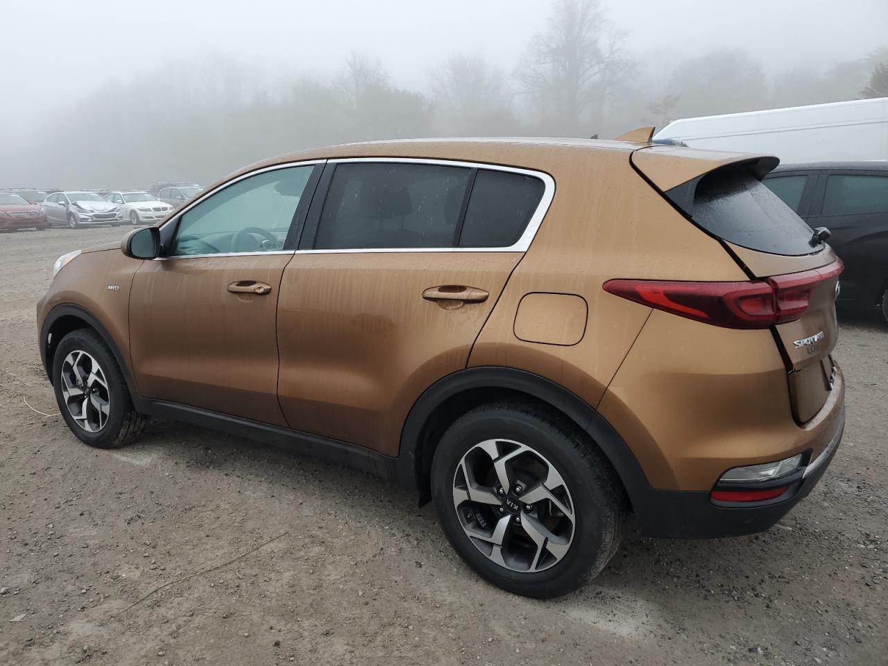 Изображение 2 2020 KIA SPORTAGE LX 2020 с VIN KNDPMCAC3L7733572
