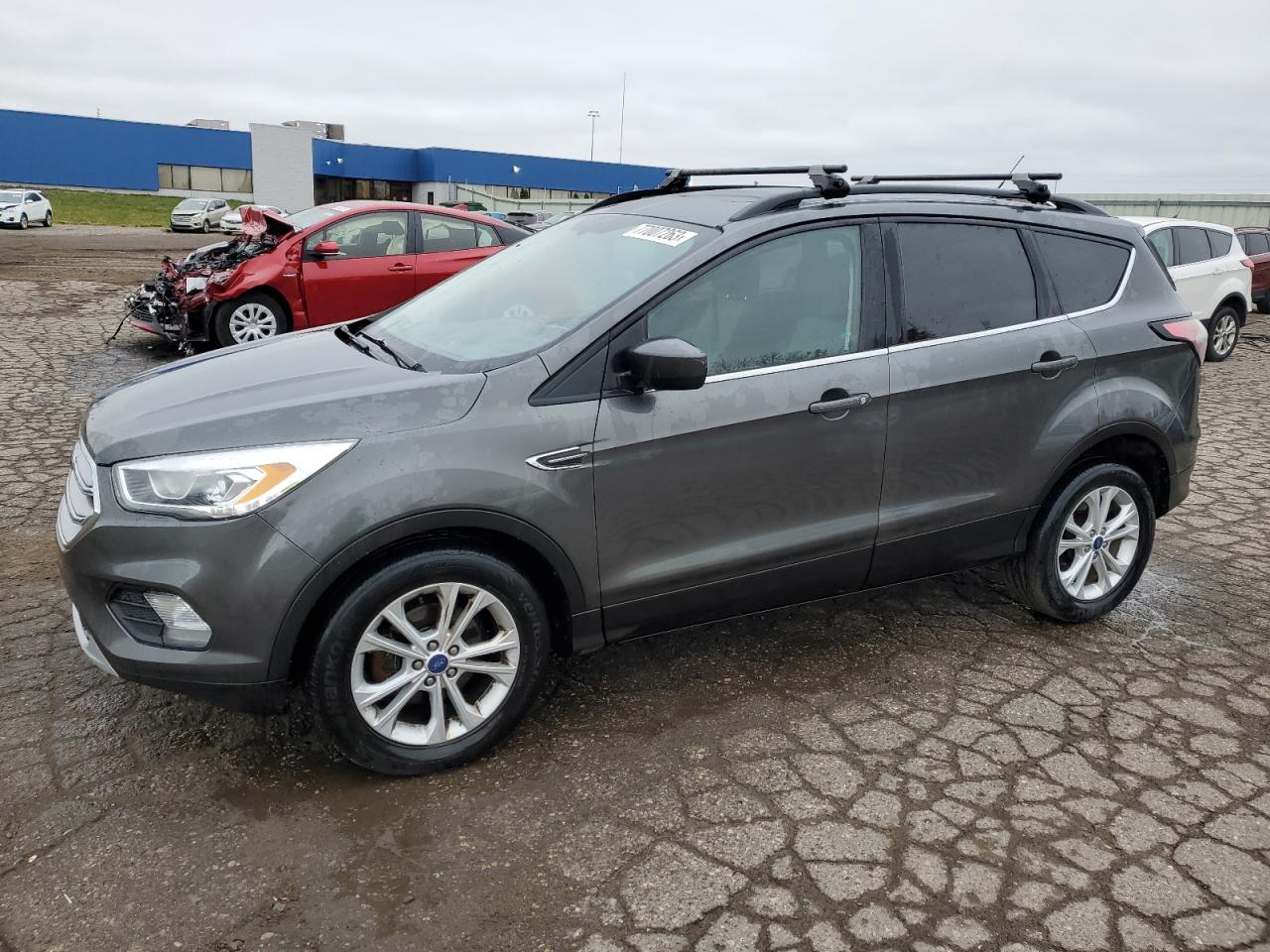 Изображение 2017 FORD ESCAPE SE 2017