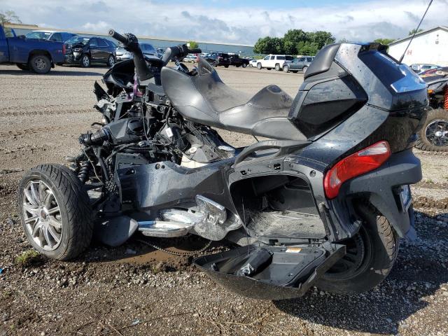 Image 3 of Can-Am Spyder Roadster Rt 2015 with VIN 2BXNBDD23FV001961