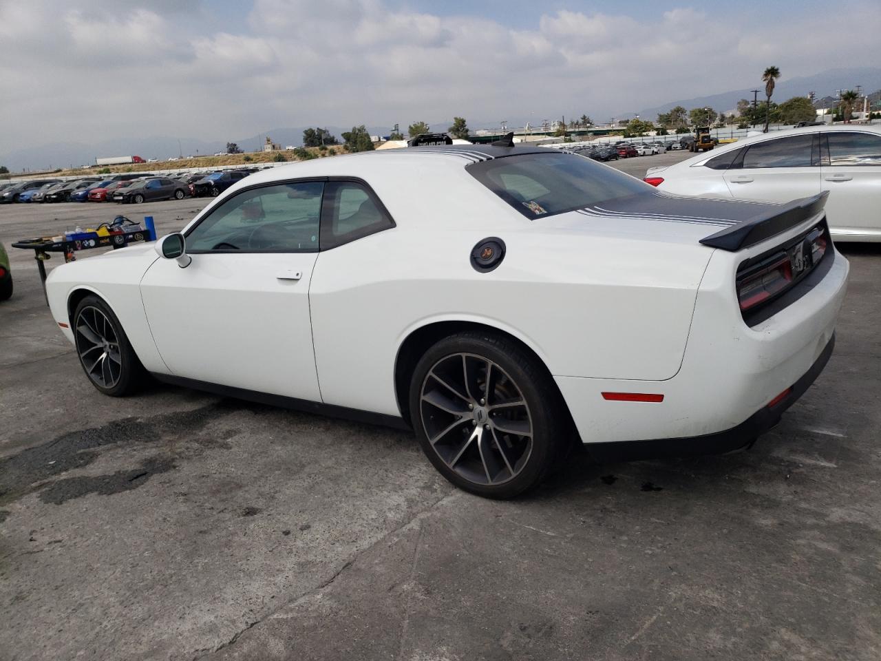 Obraz 2 z 2018 DODGE CHALLENGER R/T 392 2018 z VIN 2C3CDZFJ3JH149753
