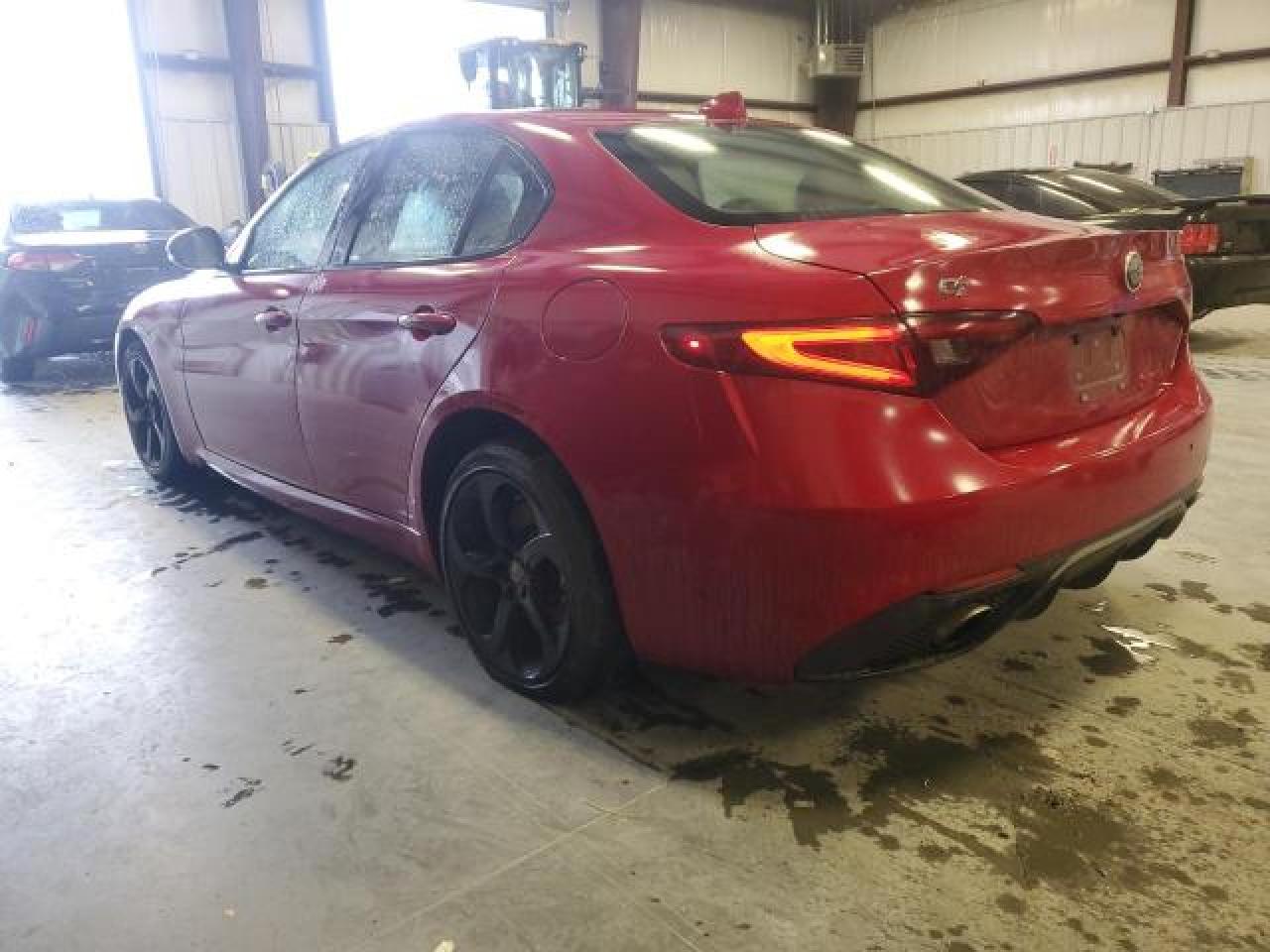 Obraz 2 z 2017 ALFA ROMEO GIULIA Q4 2017 z VIN ZARFAEDN2H7534765