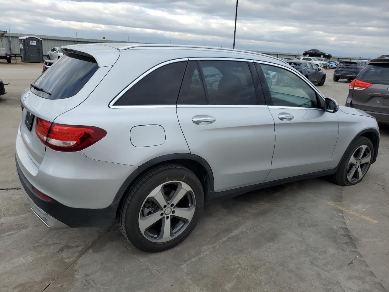 Obraz 3 z 2016 MERCEDES-BENZ GLC 300 2016 z VIN WDC0G4JB7GF008746