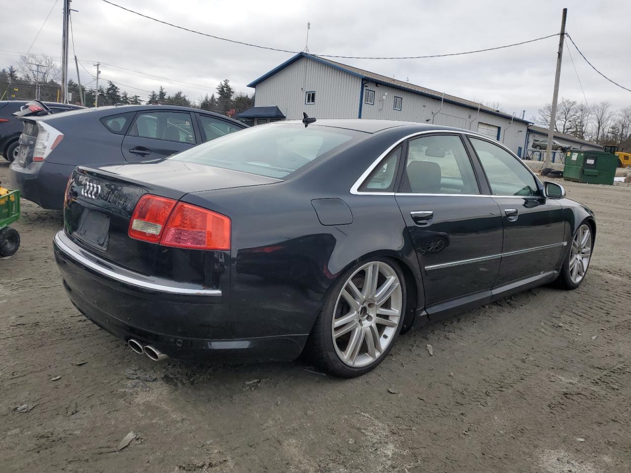 Image 3 of 2007 AUDI S8 QUATTRO 2007 with VIN WAUPN44E77N008328