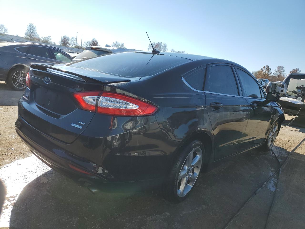 Obraz 3 z 2015 FORD FUSION SE 2015 z VIN 3FA6P0HD1FR304918
