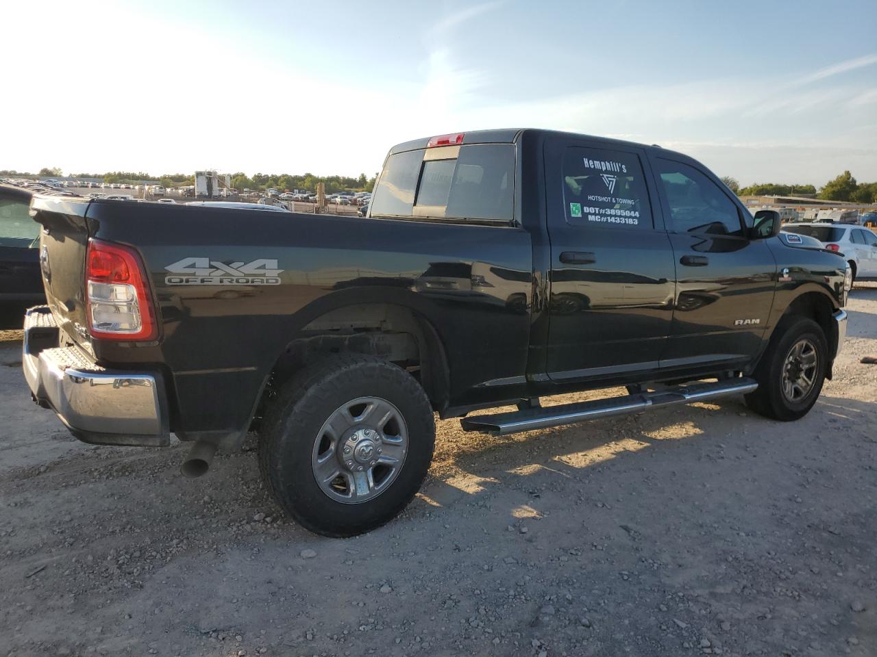Obraz 3 z 2019 RAM 2500 TRADESMAN 2019 z VIN 3C6UR5CL0KG707633
