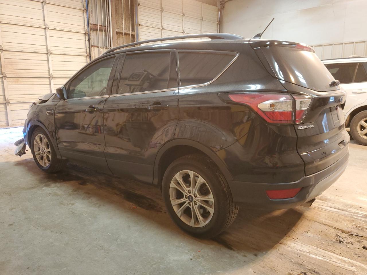 Image 2 of 2018 FORD ESCAPE SEL 2018 with VIN 1FMCU0HD1JUA49609