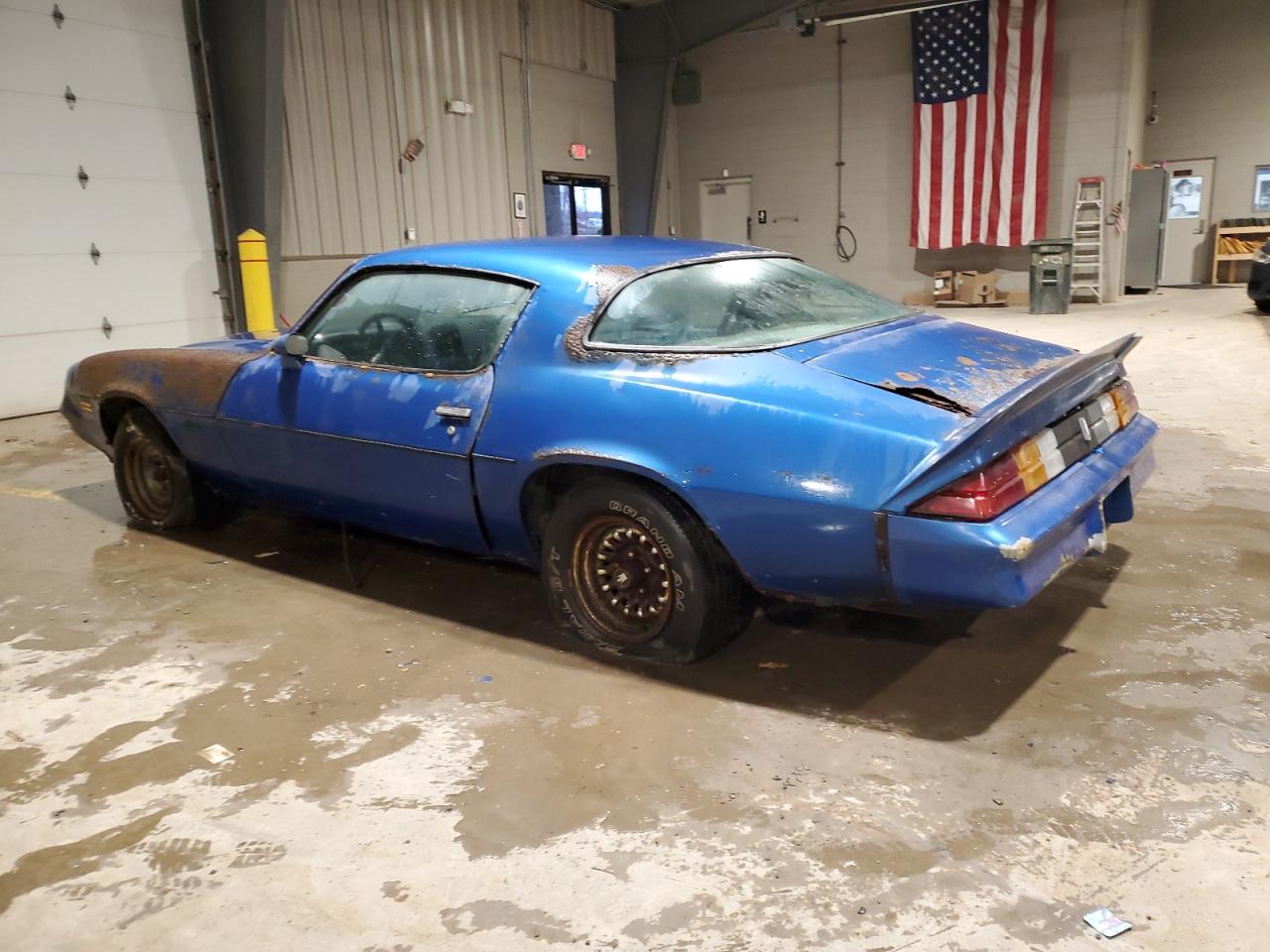 Изображение 2 1981 CHEVROLET CAMARO BERLINETTA 1981 с VIN 1G1AS87H8BN112343