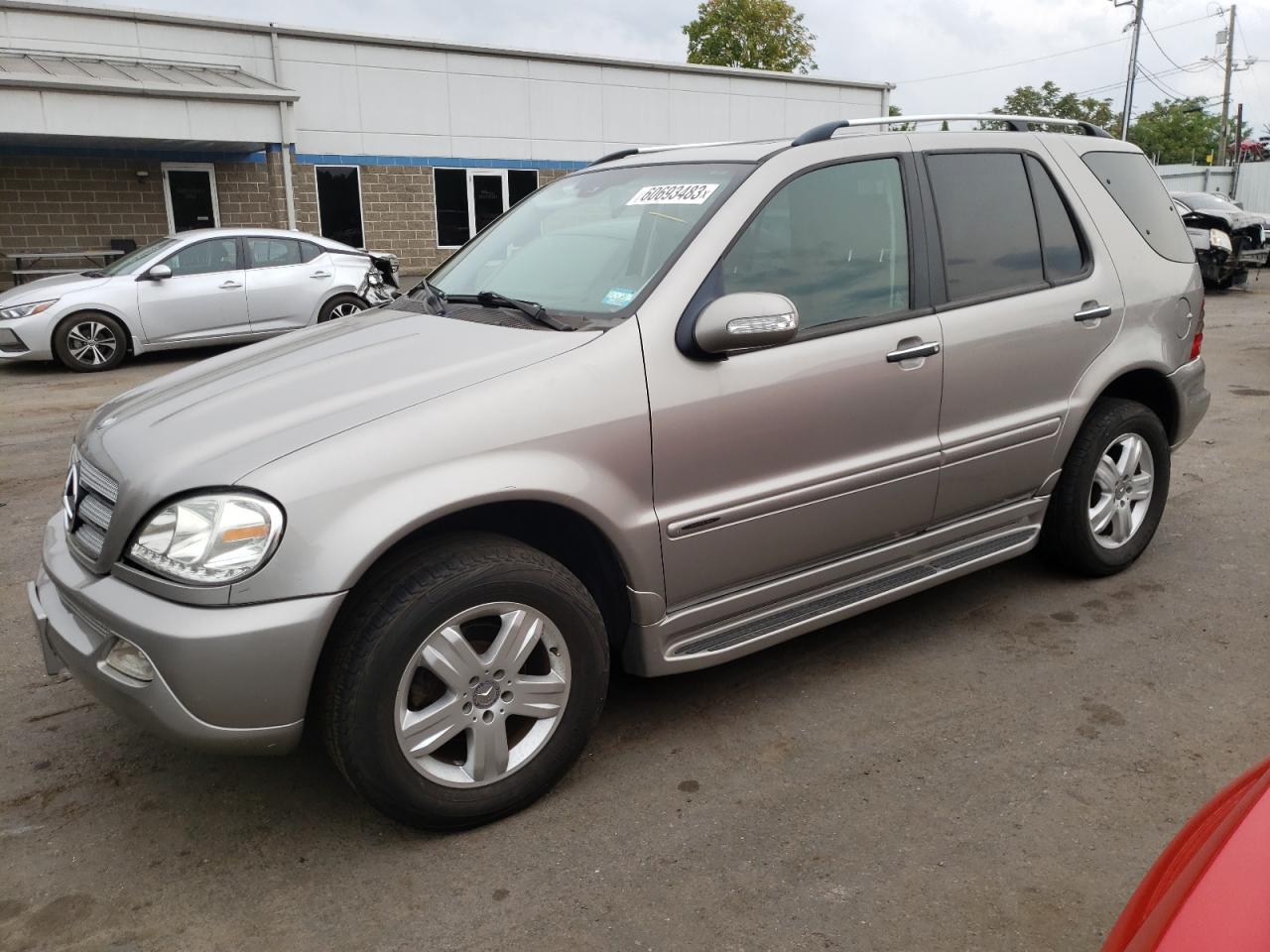 Image 1 of 2005 MERCEDES-BENZ ML 350 2005 with VIN 4JGAB57E45A528375
