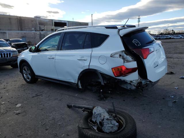 Изображение 2 2015 TOYOTA RAV4 XLE 2015 с VIN JTMRFREV0FJ046154