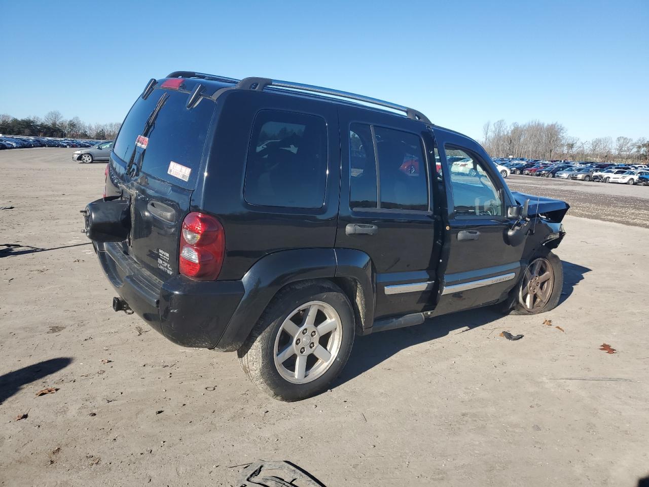 Image 3 of 2007 JEEP LIBERTY LIMITED 2007 with VIN 1J4GL58KX7W506199