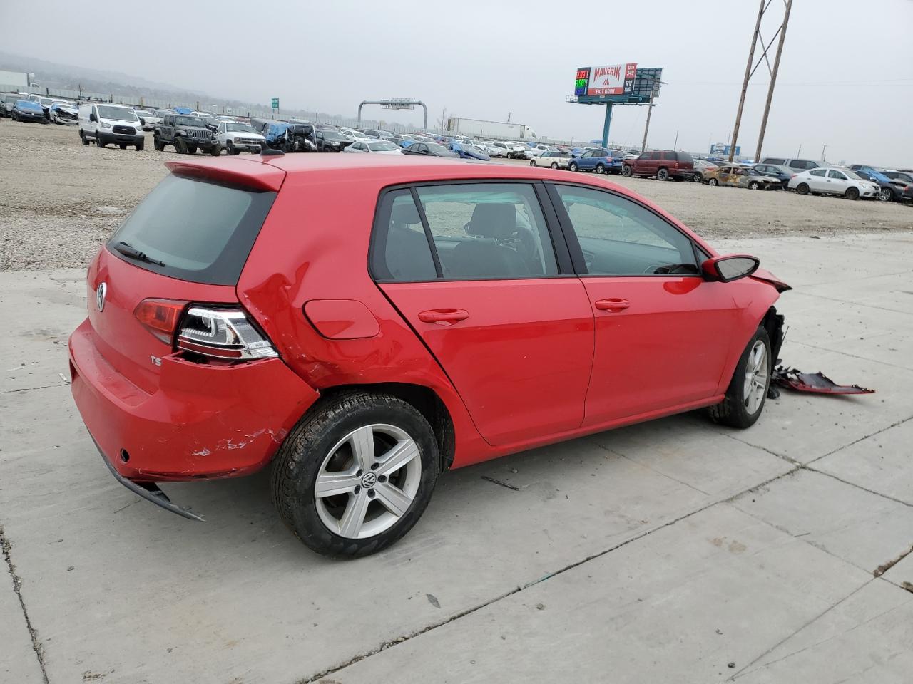 Image 3 of 2017 VOLKSWAGEN GOLF S 2017 with VIN 3VW217AU4HM007085